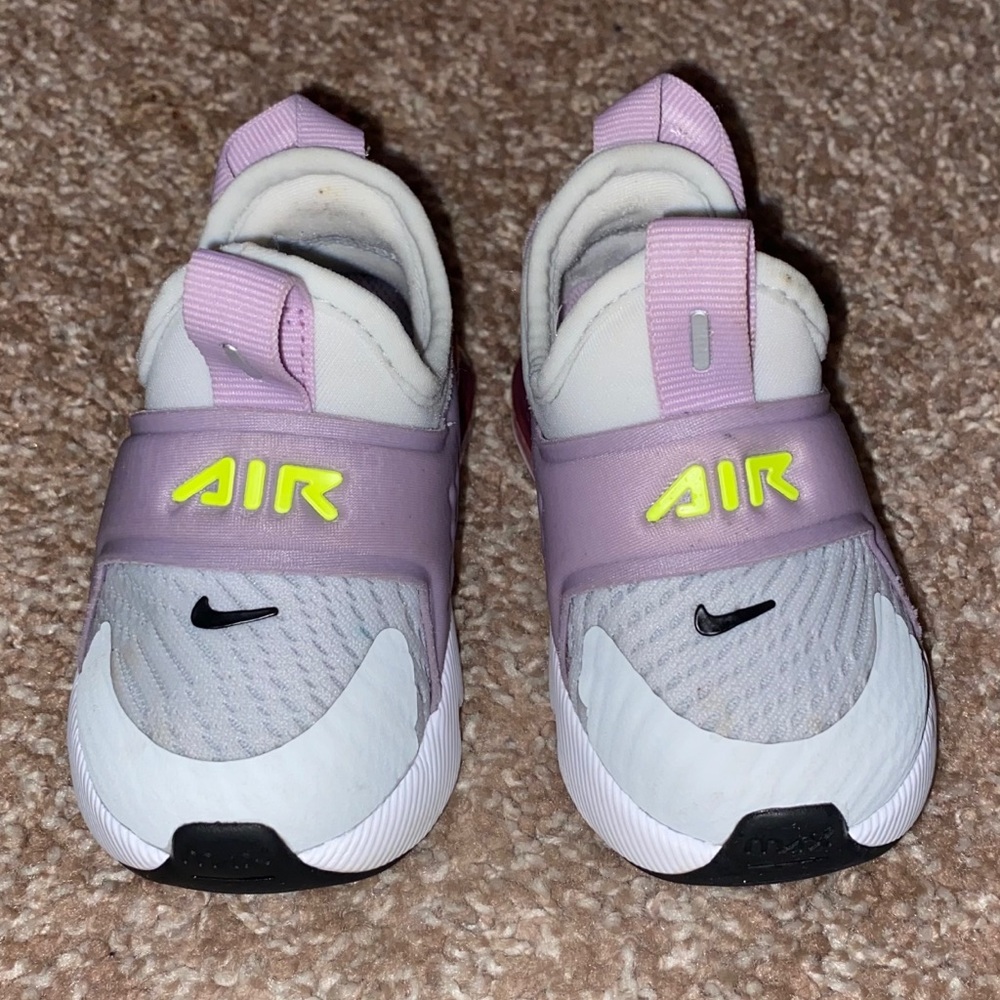 Nike air Max slip on sz 4
